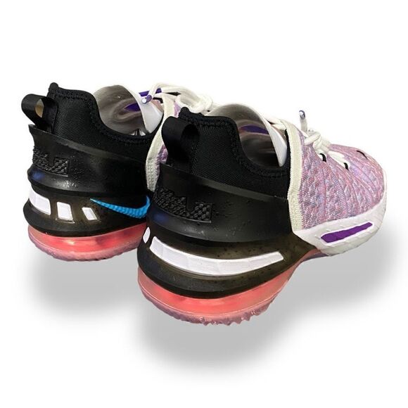 Nike GS LeBron XVIII 18 Graffiti Basketball Shoes CW2760-900 size 5.5Y/7 Womens - Picture 4 of 6